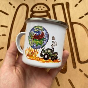 Camping mug "the tractor is a hero"